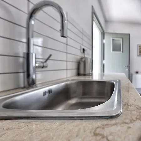 Little House In The Olive Grove Apartment